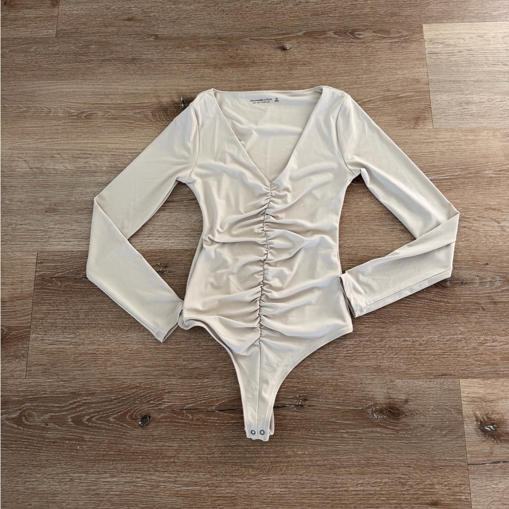 Abercrombie & Fitch Cream Long Sleeve Bodysuit